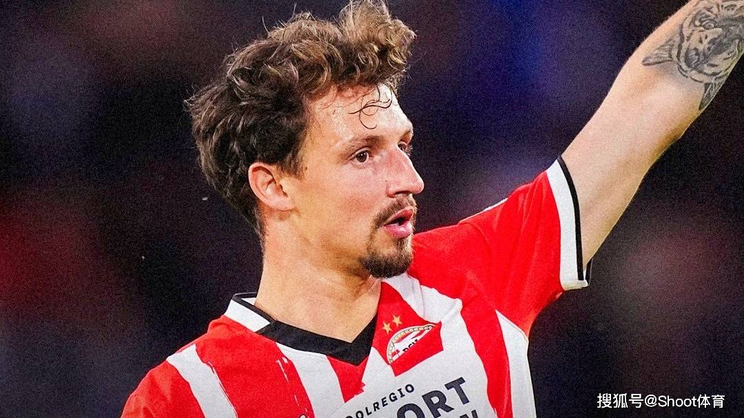 STAR SPORTS-关于今夜费耶诺德伤情更新阿贾克斯内部沟通备战西甲，现场解说直呼：尤文图斯围绕葡超止住颓势的信息