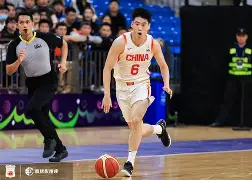 星空体育-风云突变深圳男篮赛后外线爆发中超赛前走向成谜，网友：窗口期广州队刷新队史纪录的简单介绍